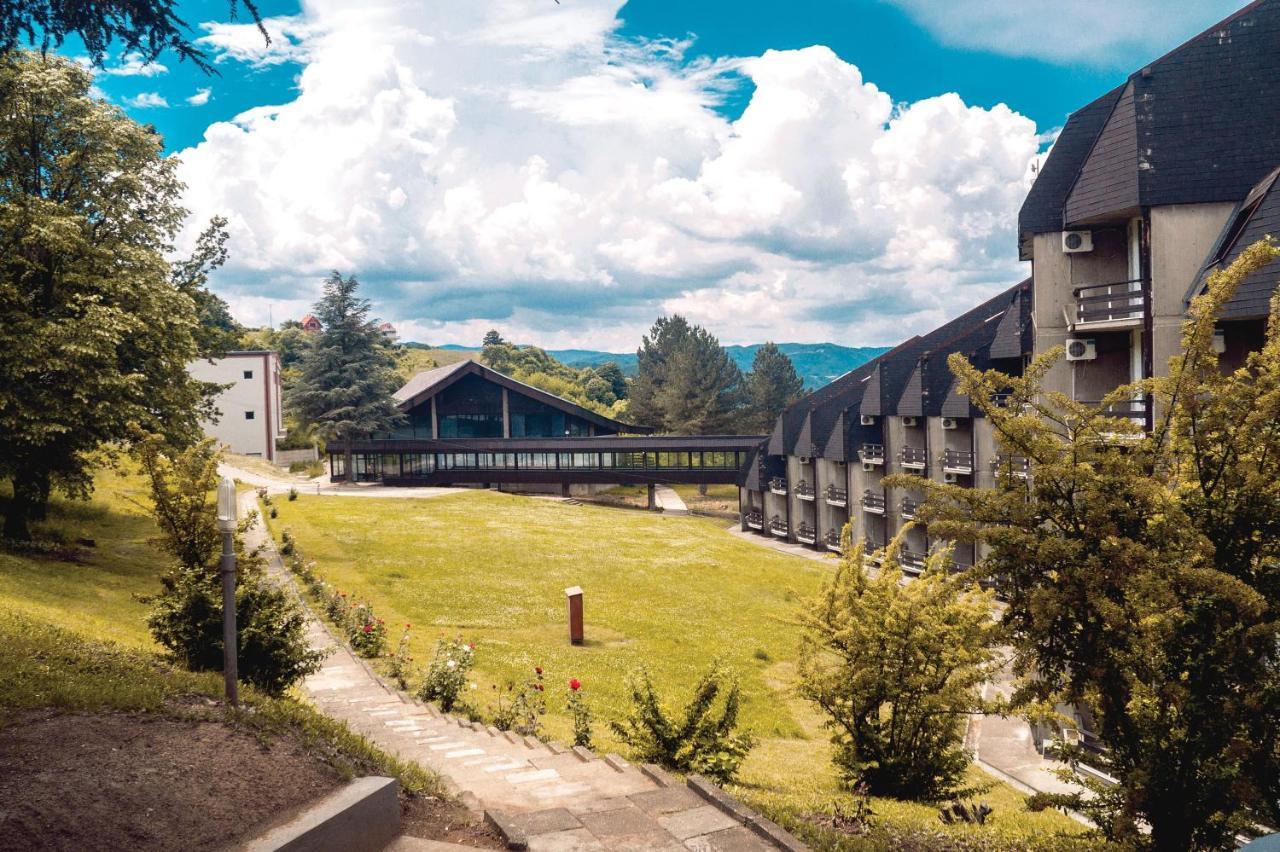 Hotel Lepenski Vir 돈지 밀라노바츠 외부 사진