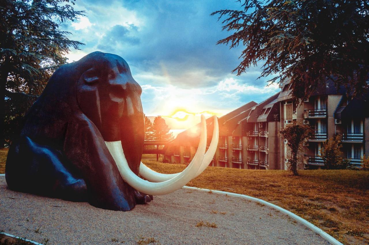 Hotel Lepenski Vir 돈지 밀라노바츠 외부 사진