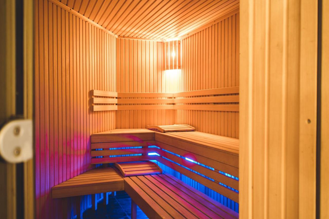 Hotel Lepenski Vir 돈지 밀라노바츠 외부 사진