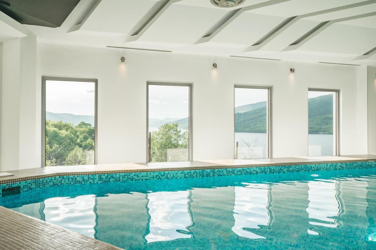 Hotel Lepenski Vir 돈지 밀라노바츠 외부 사진
