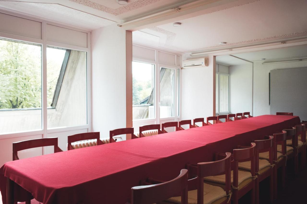 Hotel Lepenski Vir 돈지 밀라노바츠 외부 사진